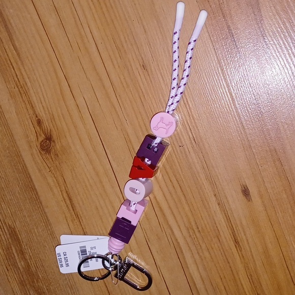 Victorias Secret Pink & Purple Silicone Letter Keychain Charm - Picture 3 of 3